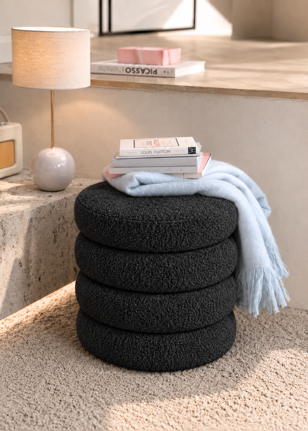 Noir Boucle Pouffe