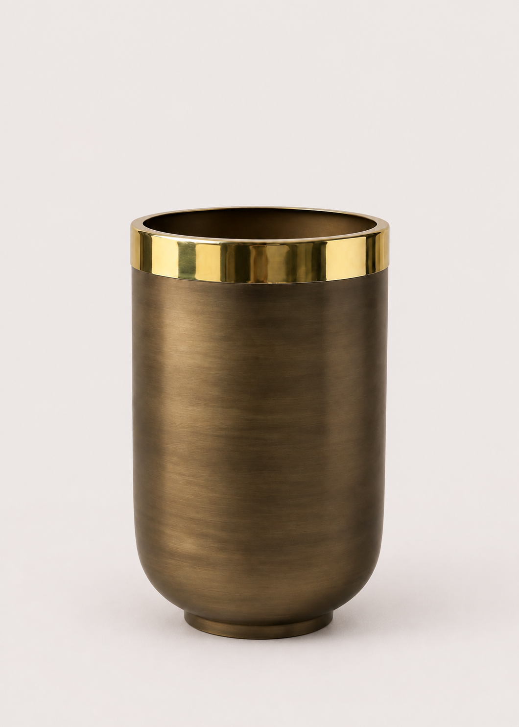 Minsk Planters - Antique Brown