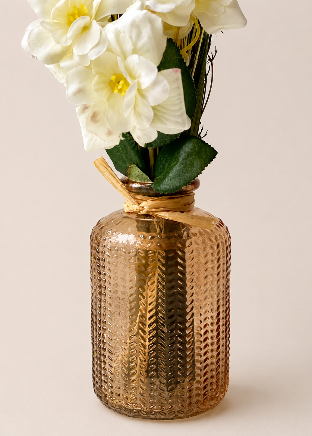 Artificial Daisy Bunch with Vase - White