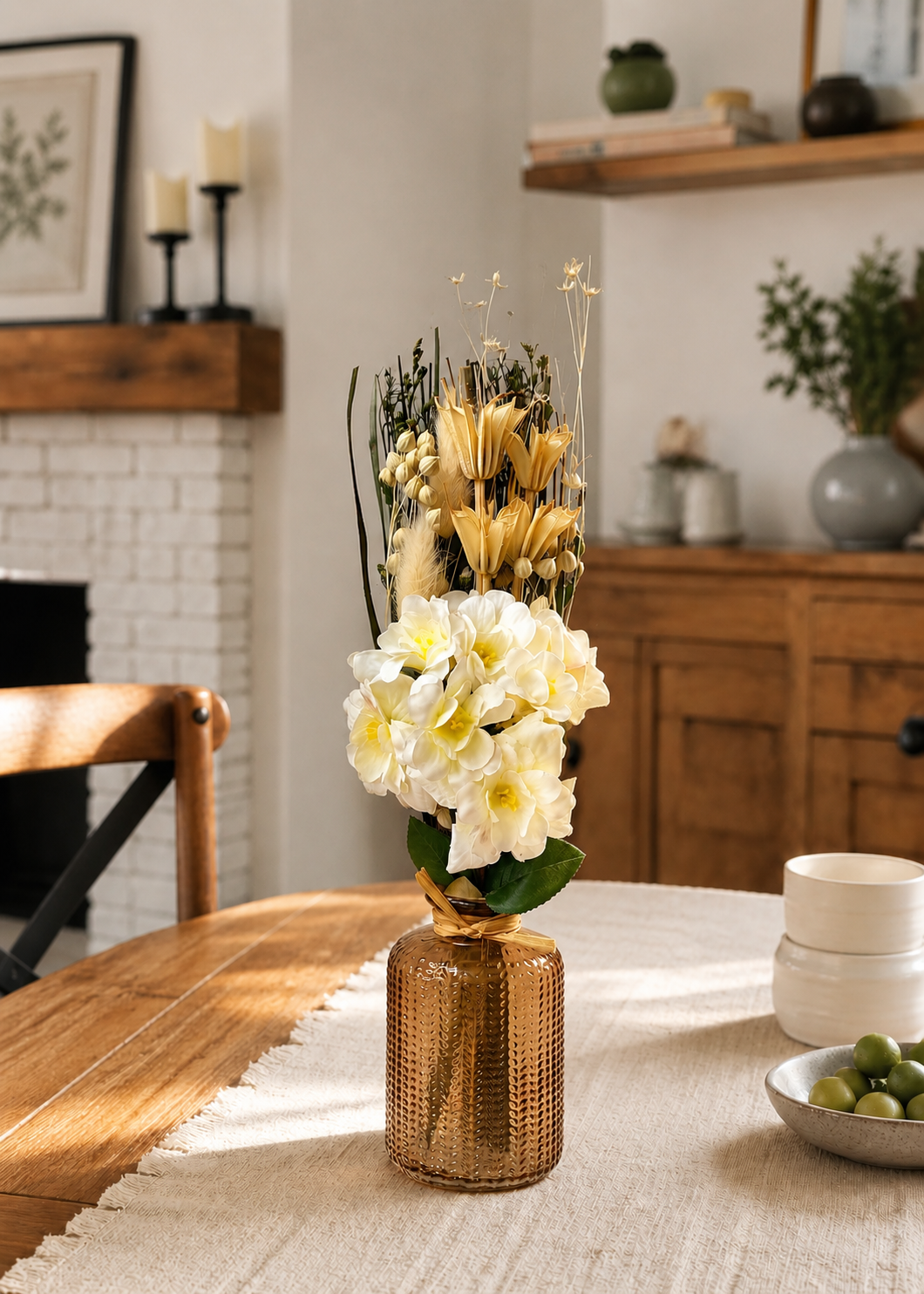 Artificial Daisy Bunch with Vase - White