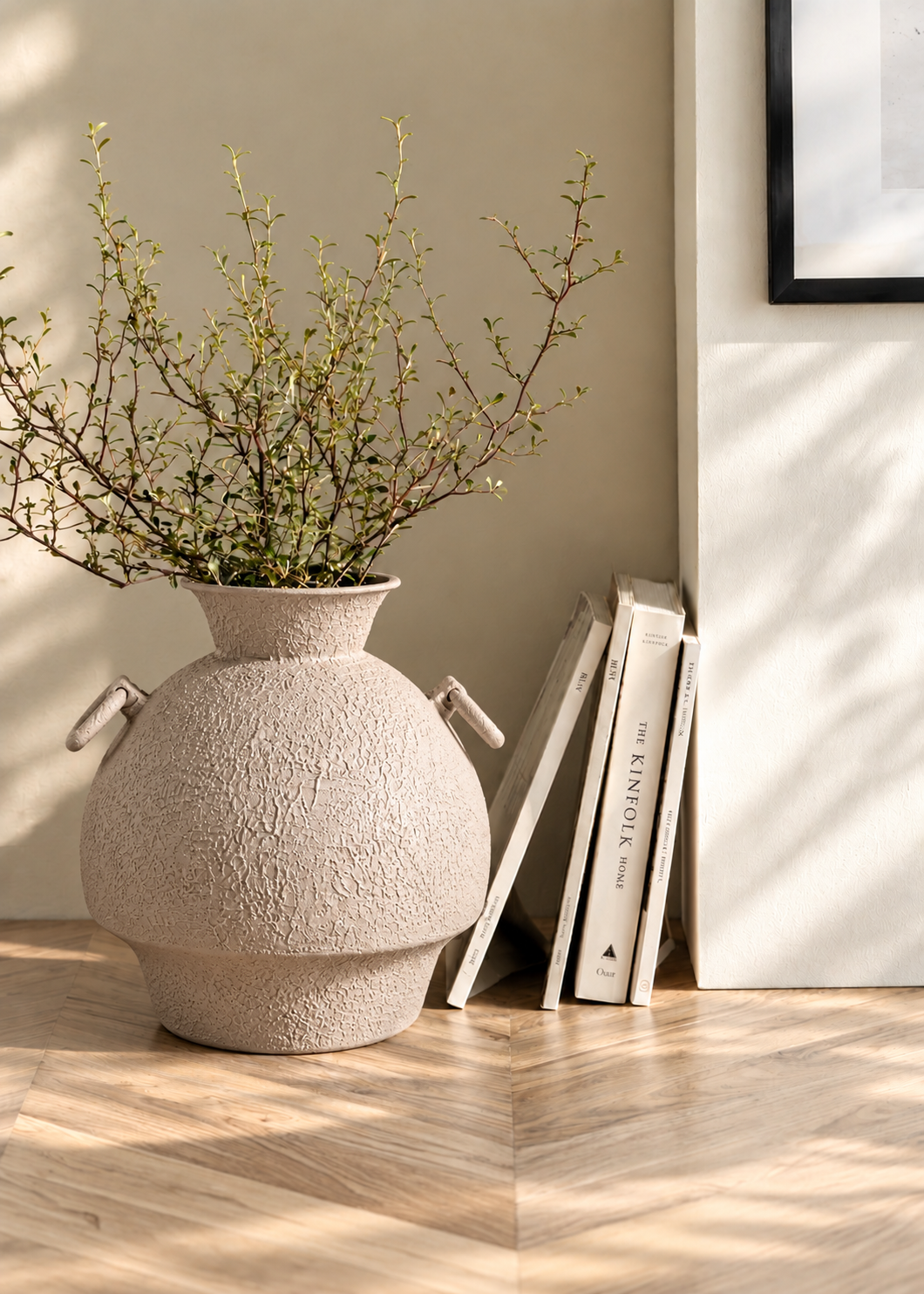 Claystone Amphora Planter - Beige