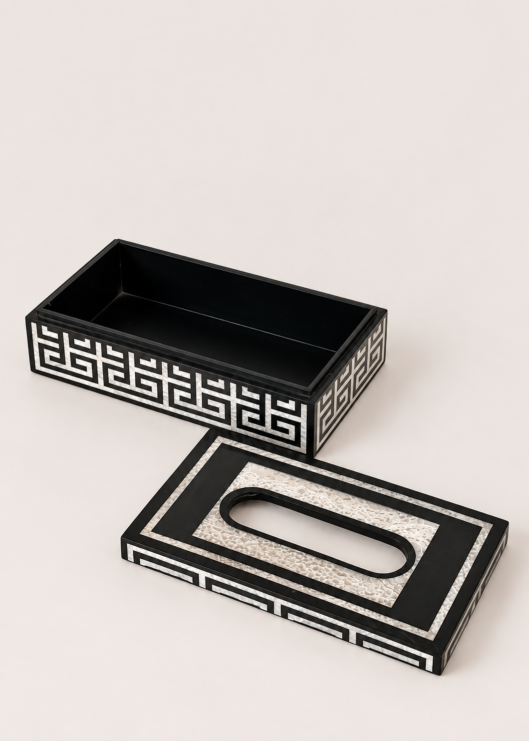 Labyrinth Tissue Box