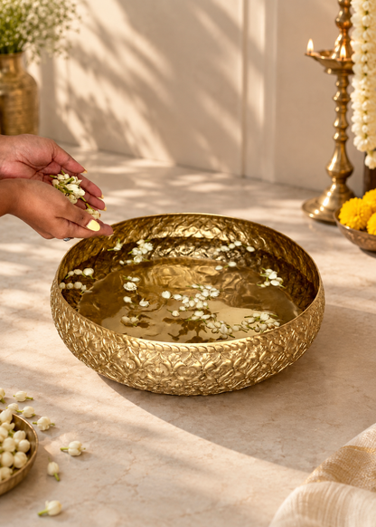 Noor Gold Urli - Large
