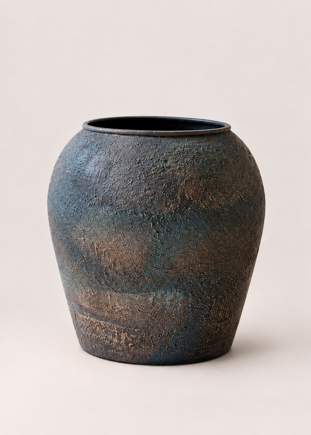 Mesa Planters - Rustic Ash Grey