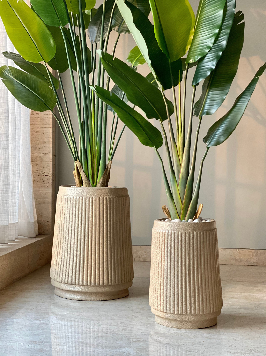 Hanover Beige Planter