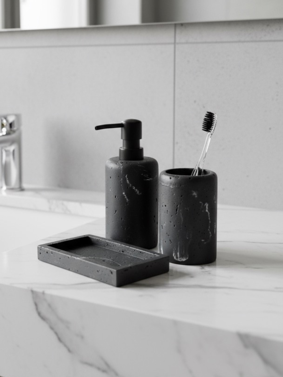 Carrara Bathroom Set - Black (Set of 3)