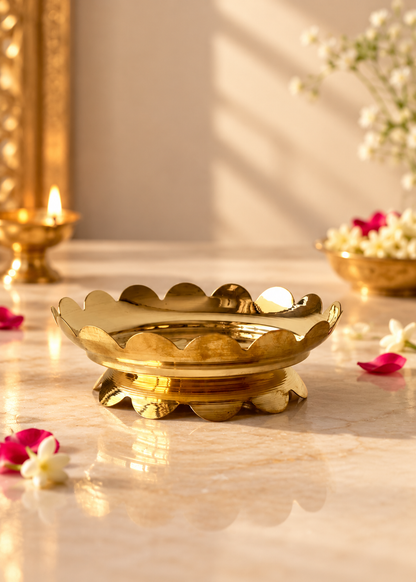 Aaradhya Brass Pooja Platter – Medium