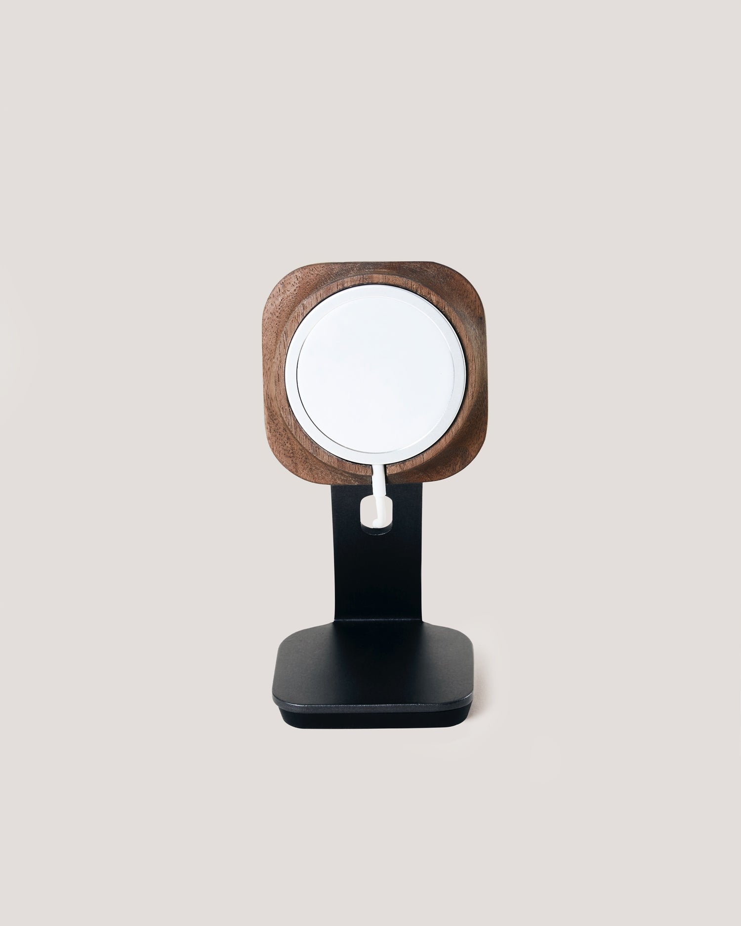 Monocle Magsafe Stand (Walnut)