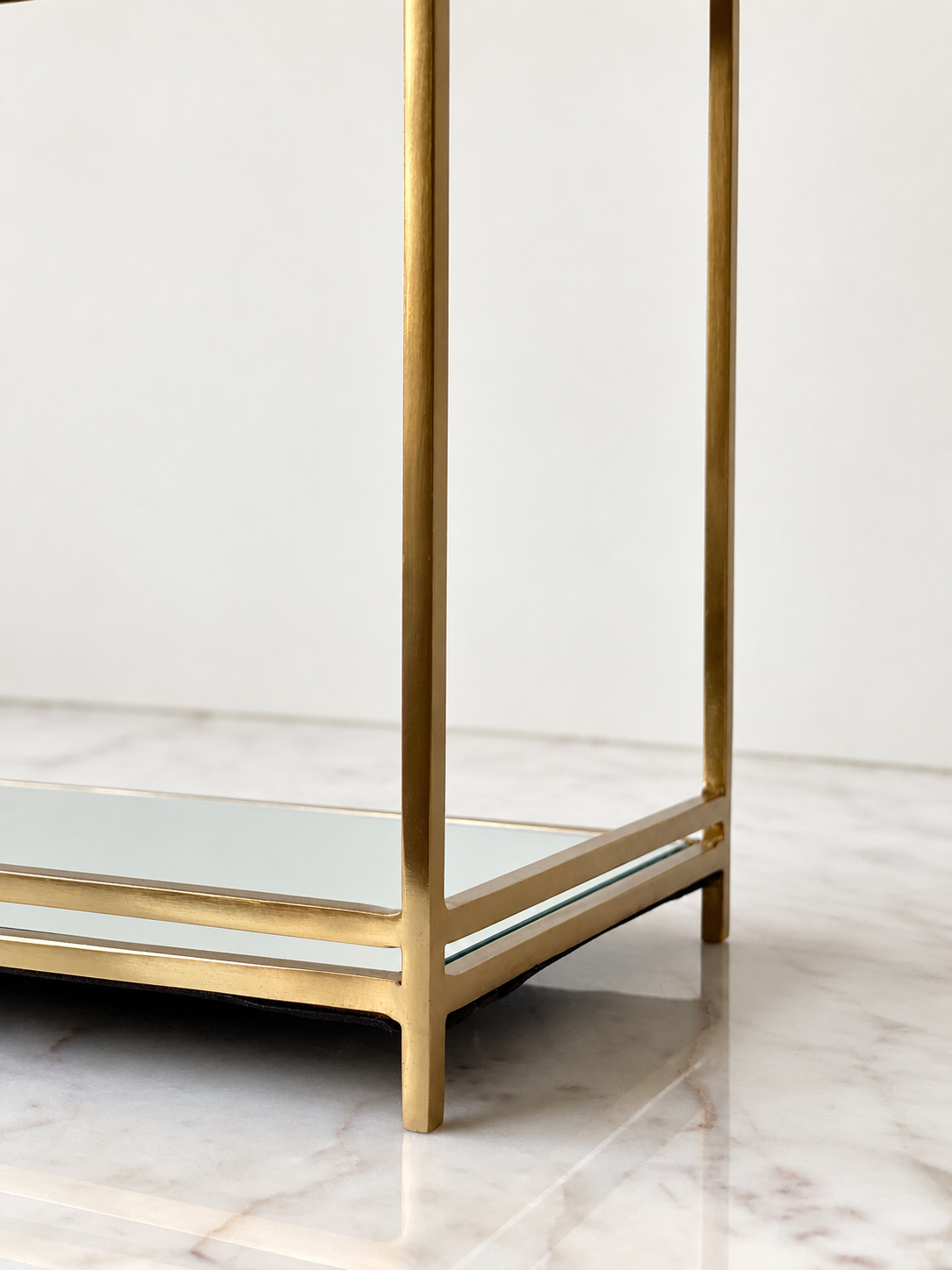 Milan Mirror Vanity Stand
