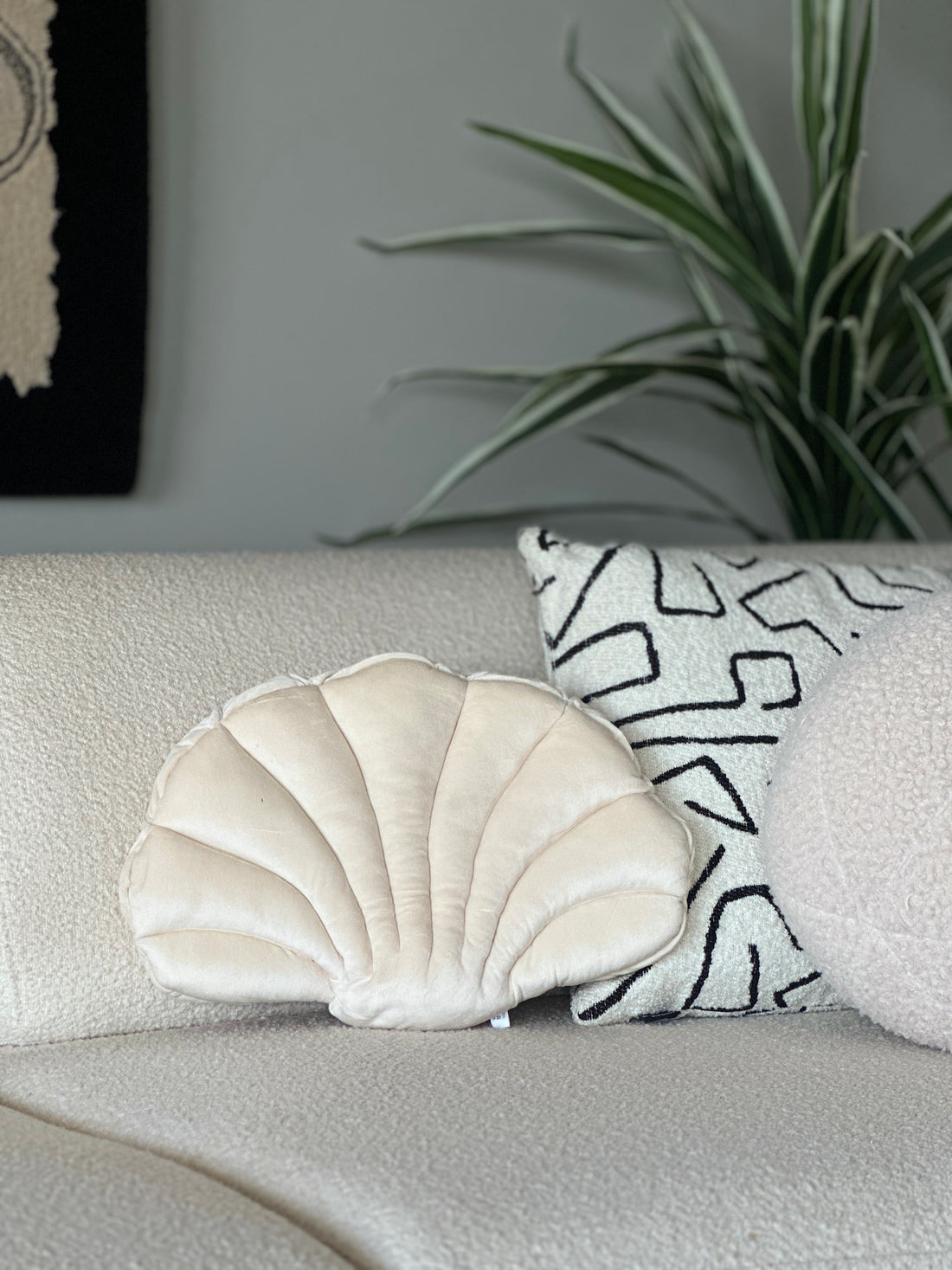 Shell Pillow - Ivory