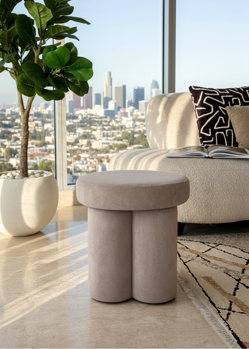 Derby Pouffe - Beige