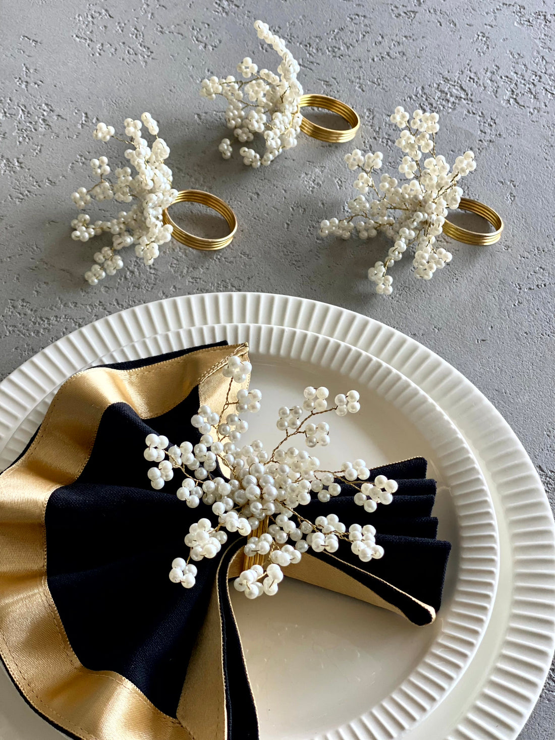 White Bead Napkin Ring - Set of 4