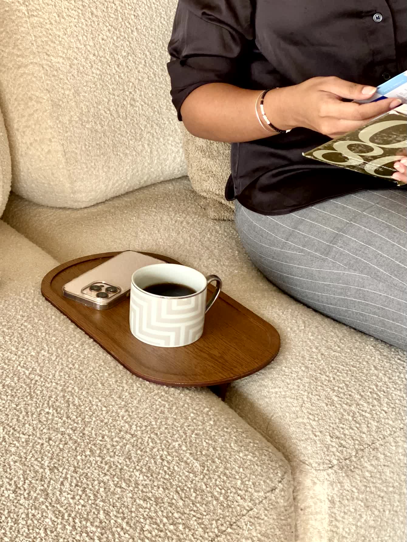 Elm Sofa Tray - Brown