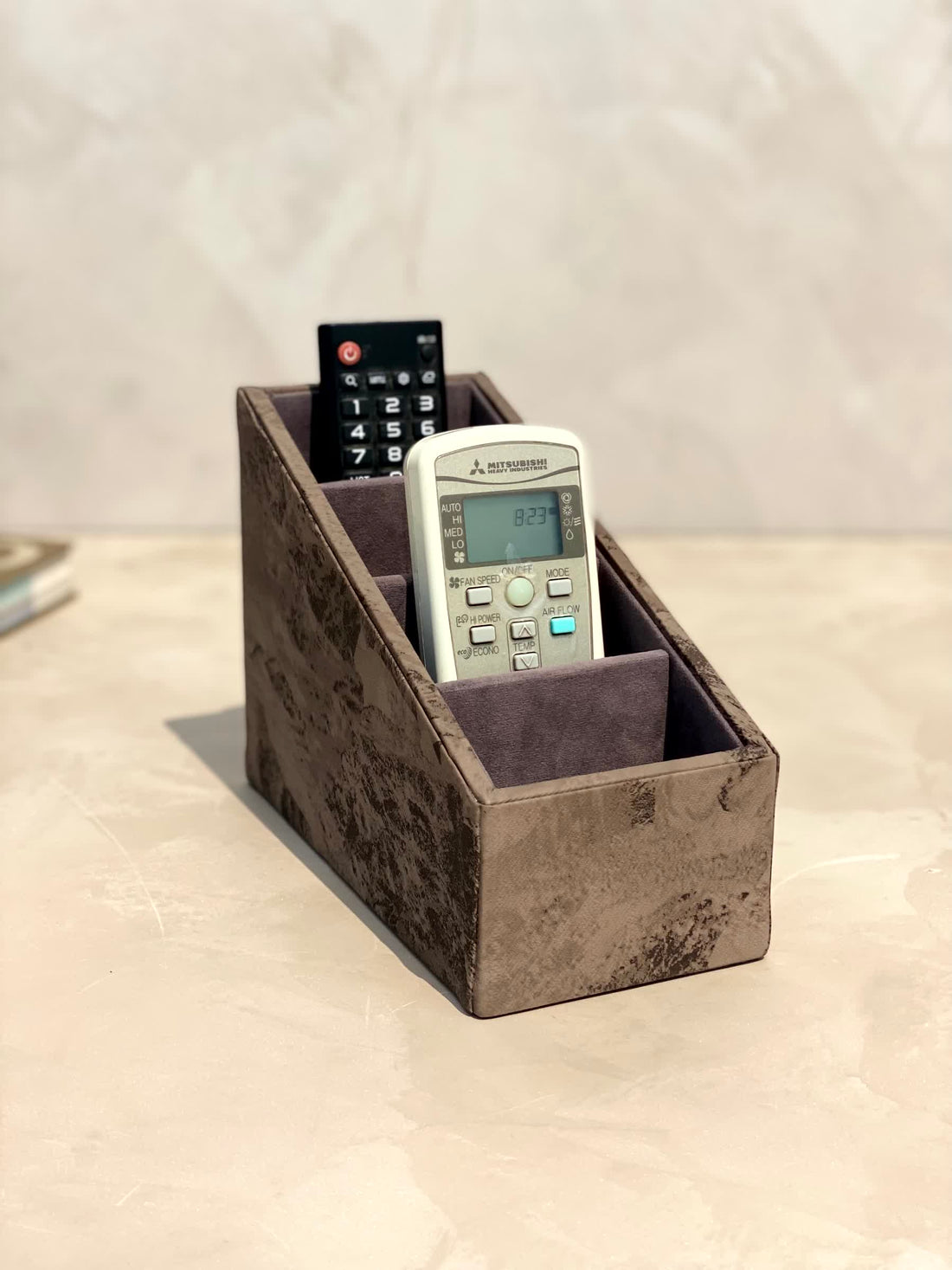 Indo Mocha Remote Holder - 4 Slot