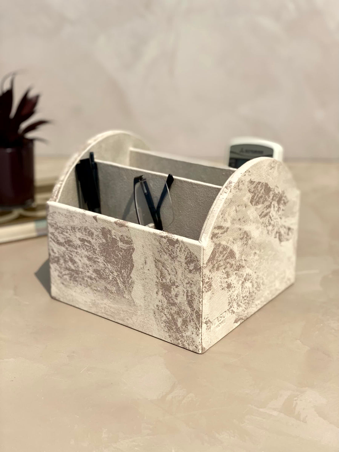 Indo Latte Remote Holder - 5 Slot