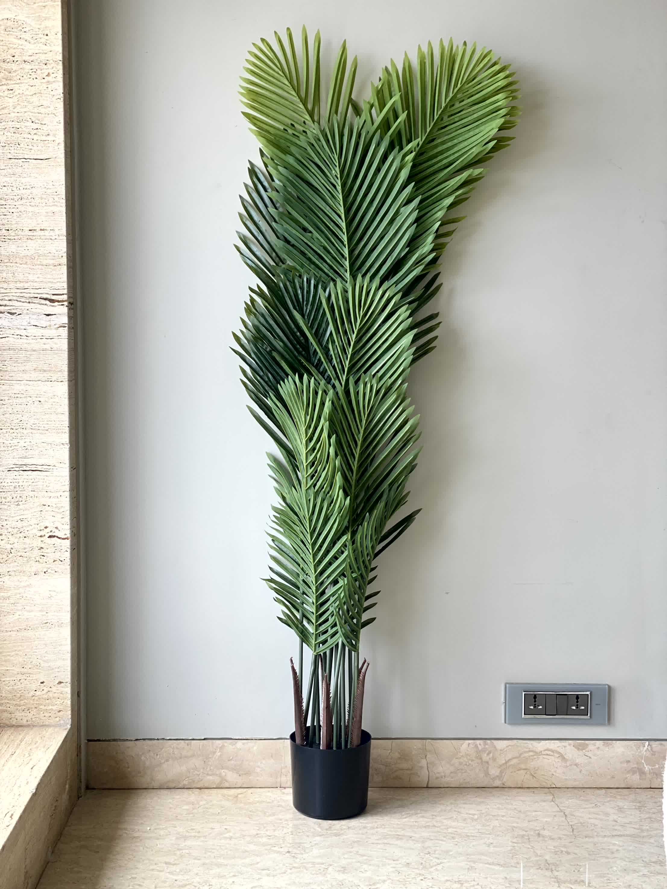 Artificial Lush Green Areca Palm - 5 Feet