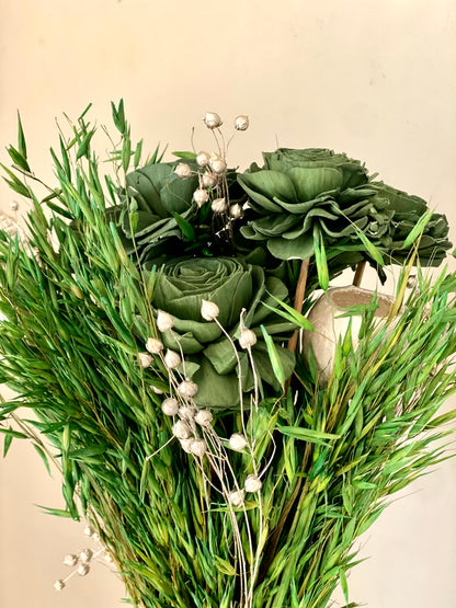 Evergreen Rosette Bunch