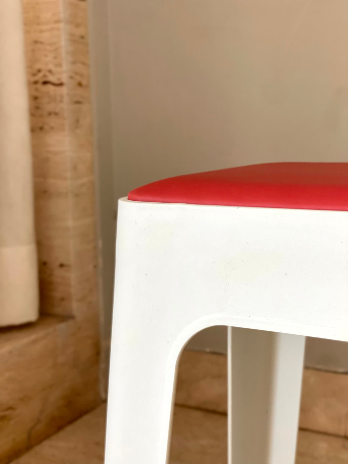 Savoy Stool - White &amp; Red