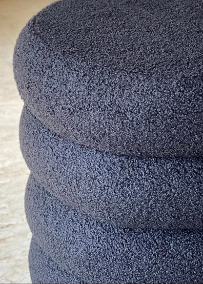 Noir Boucle Pouffe