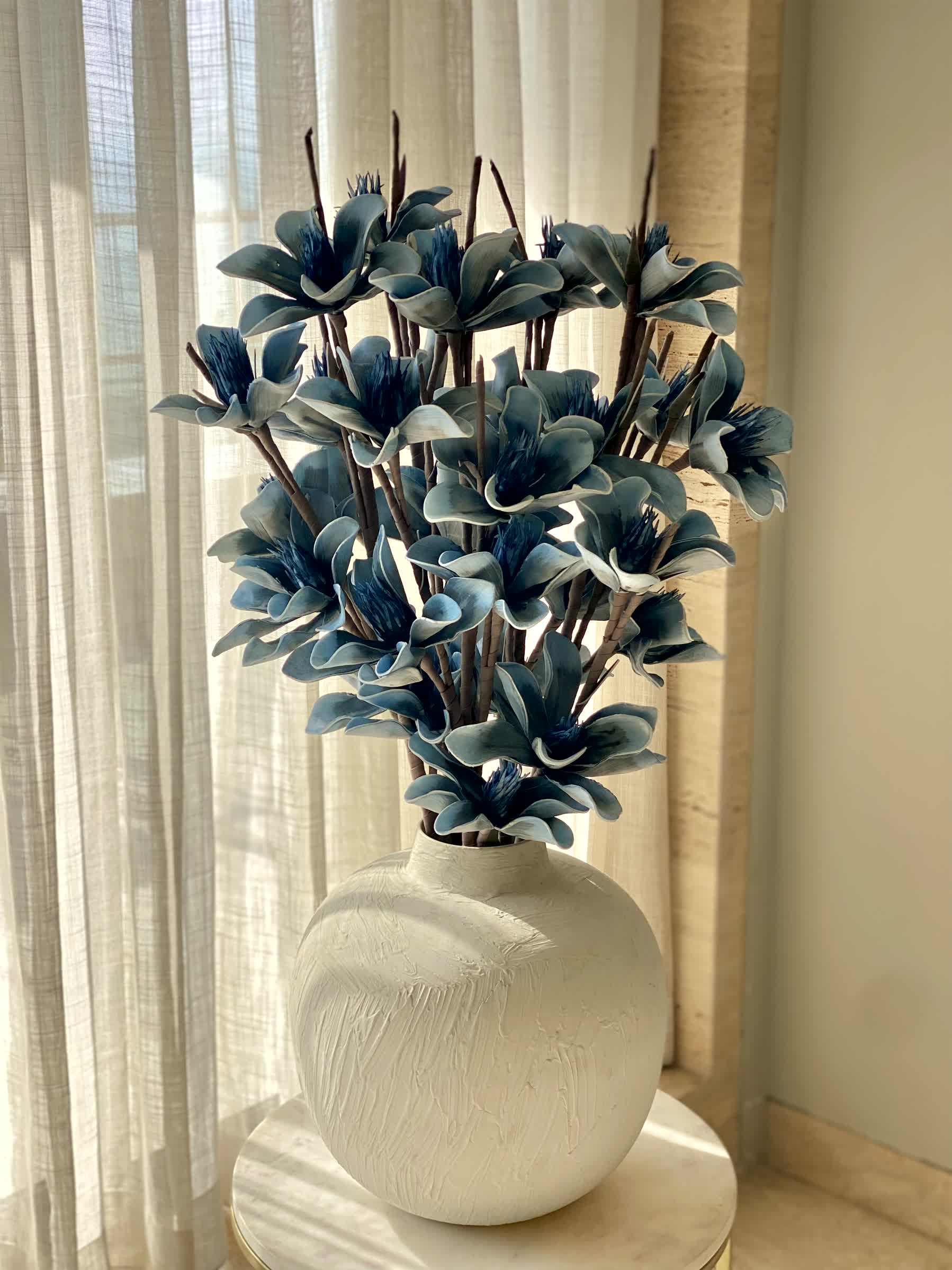 Artificial Lily Magnolia Flower Stem - Blue Ombre (One Stem)