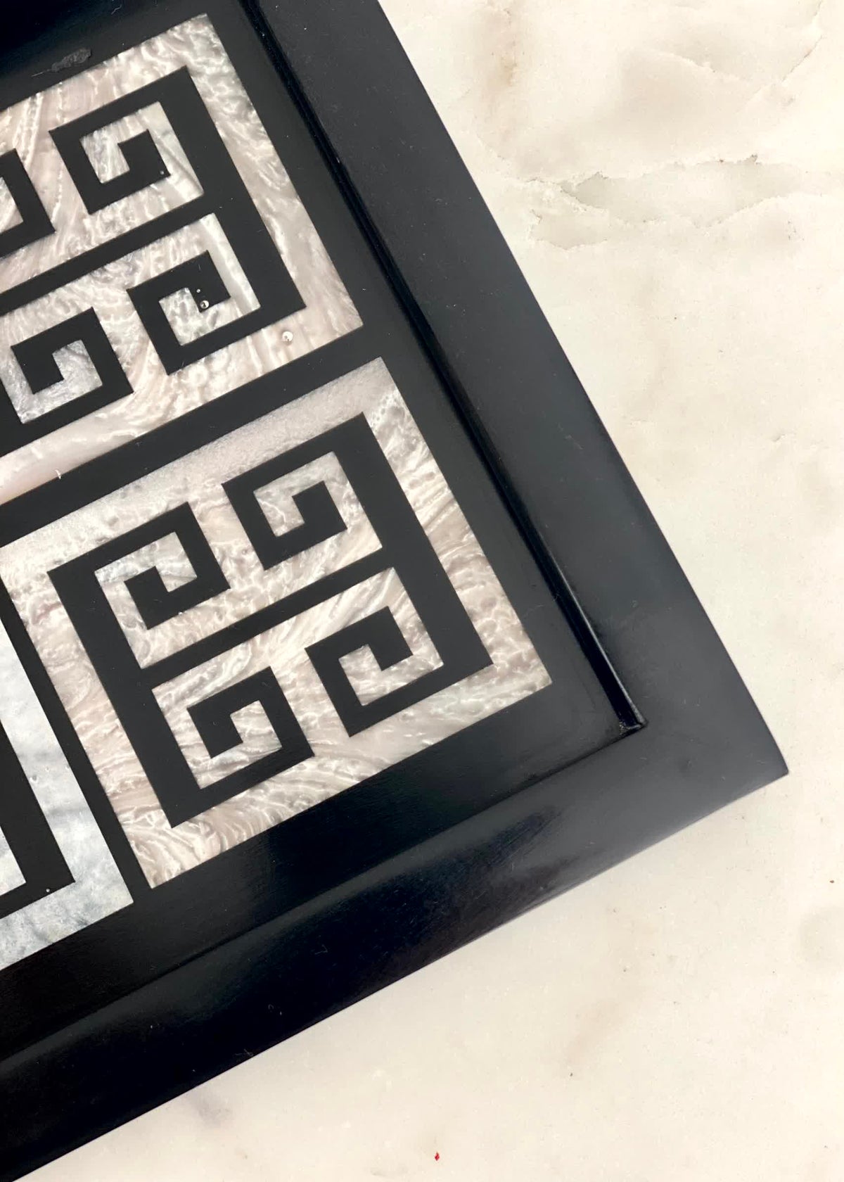 Labyrinth Napkin Tray
