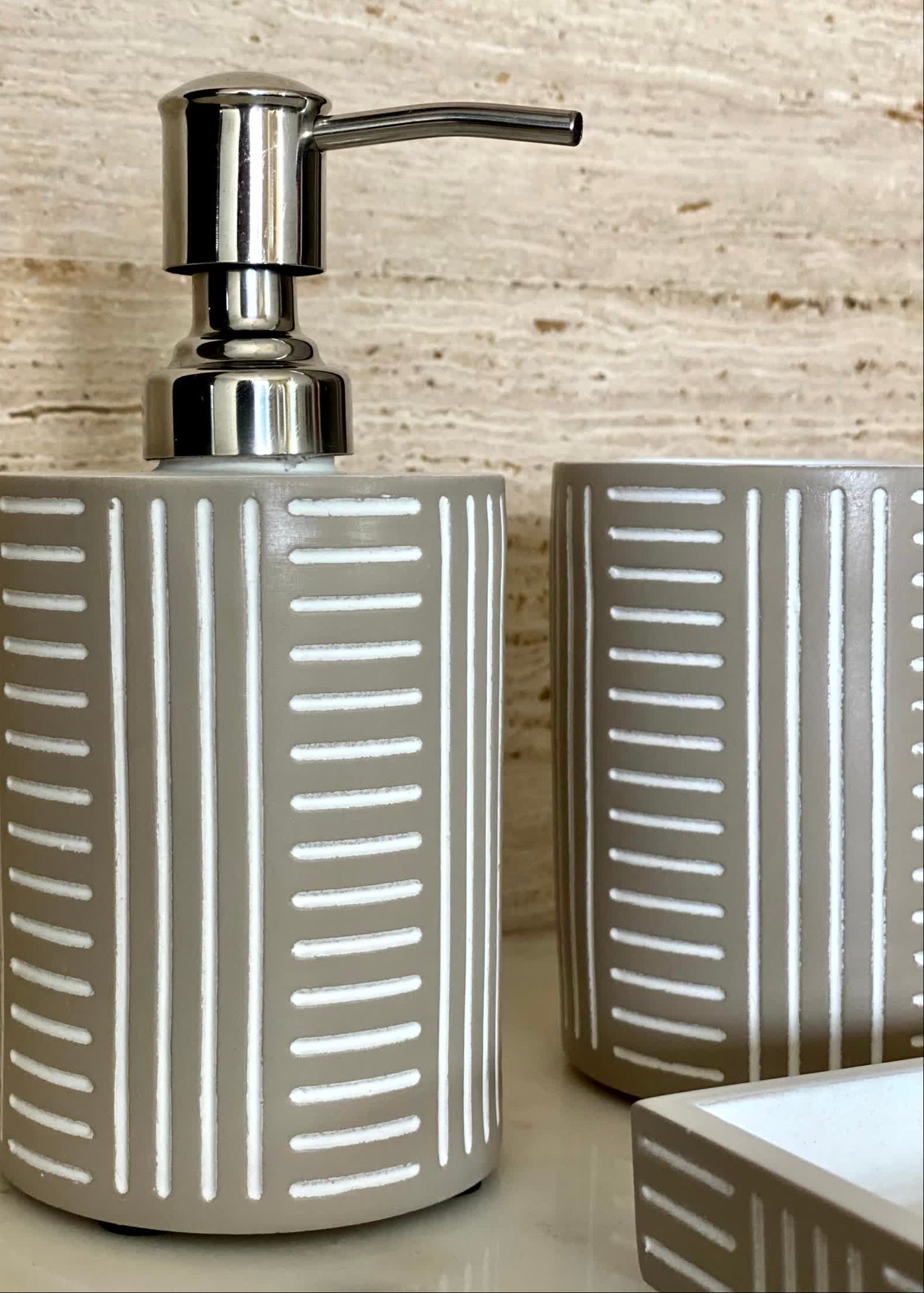 Edora Bathroom Set - Beige