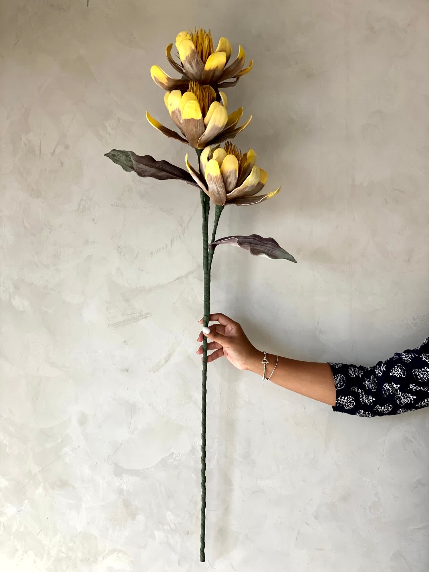 Artificial Corolla Flower Stem - Amber Ombre (One Stem)