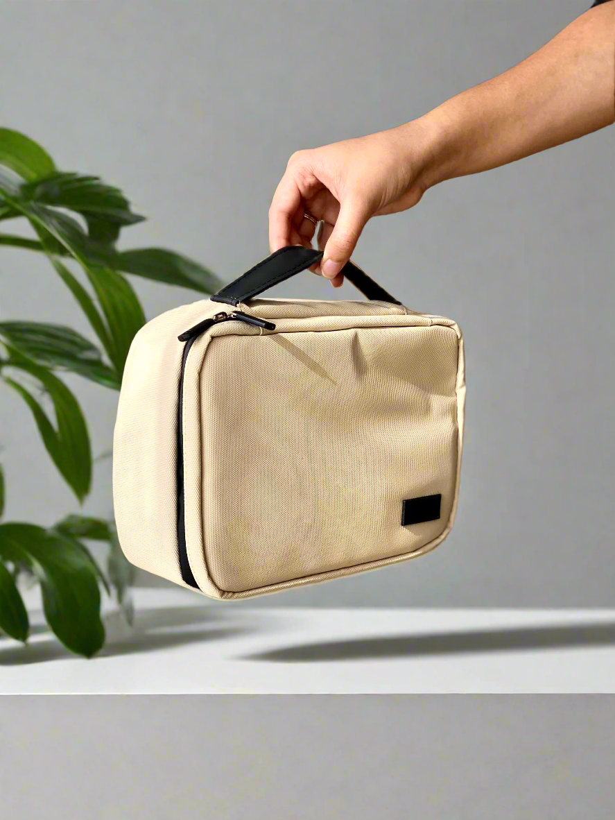 Nomad Cosmetic Bag - Ivory