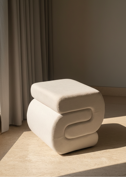 S-Boucle Pouffe - White