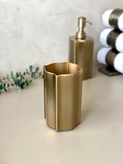 Stallion Lacquered Gold Bathroom Set - (Set of 2)