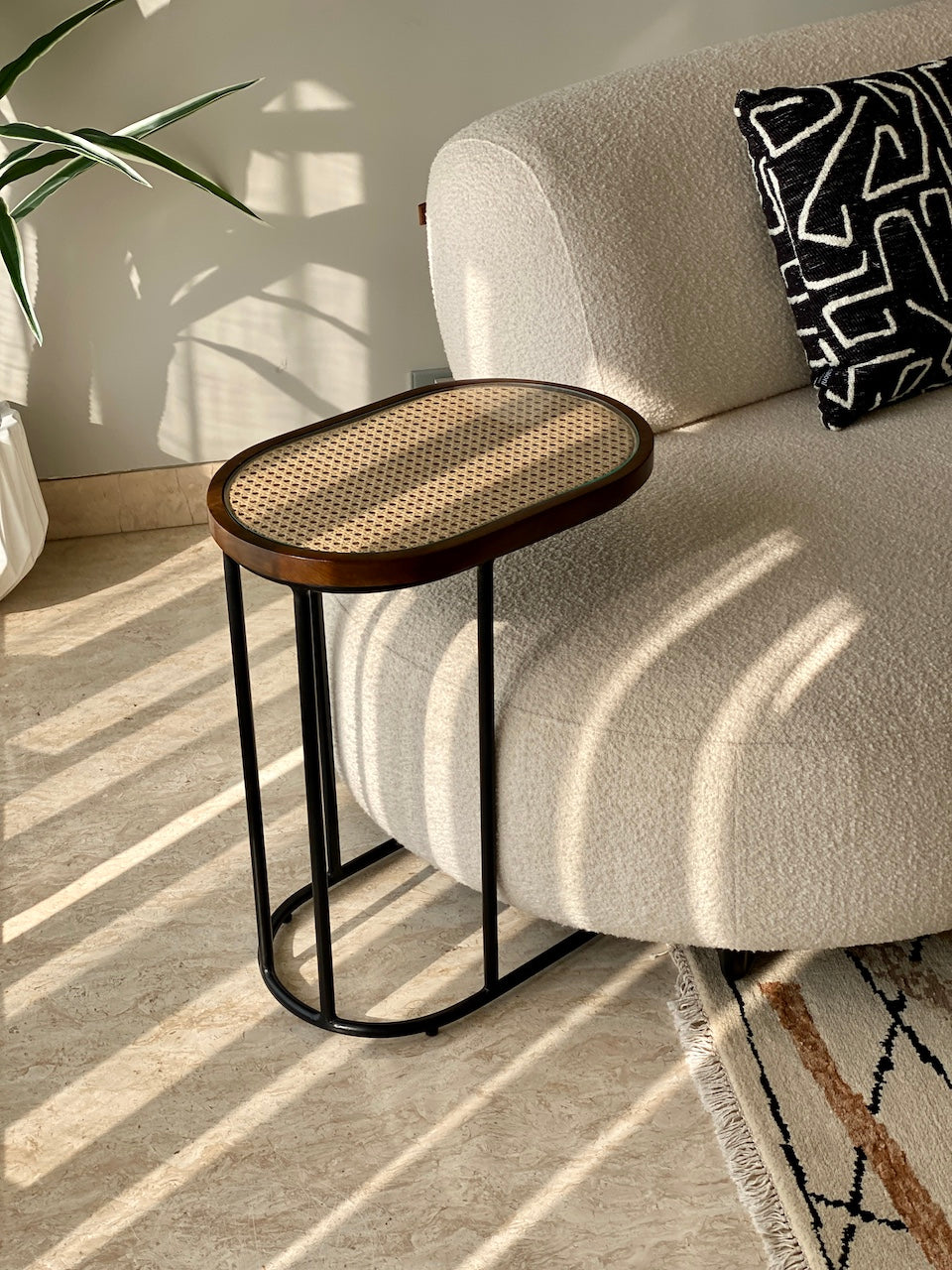 Kovo Rattan C-Table