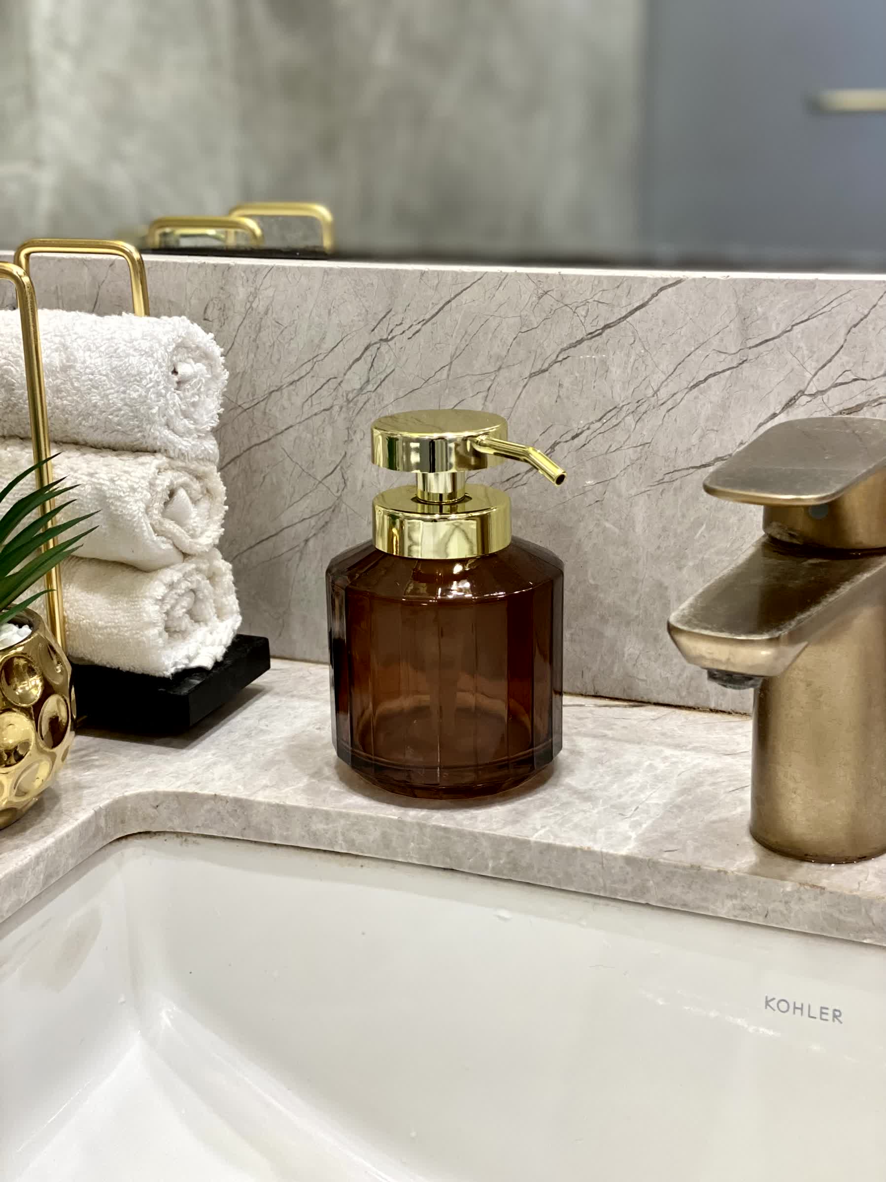 Chalice Glass Bathroom Dispenser - Amber