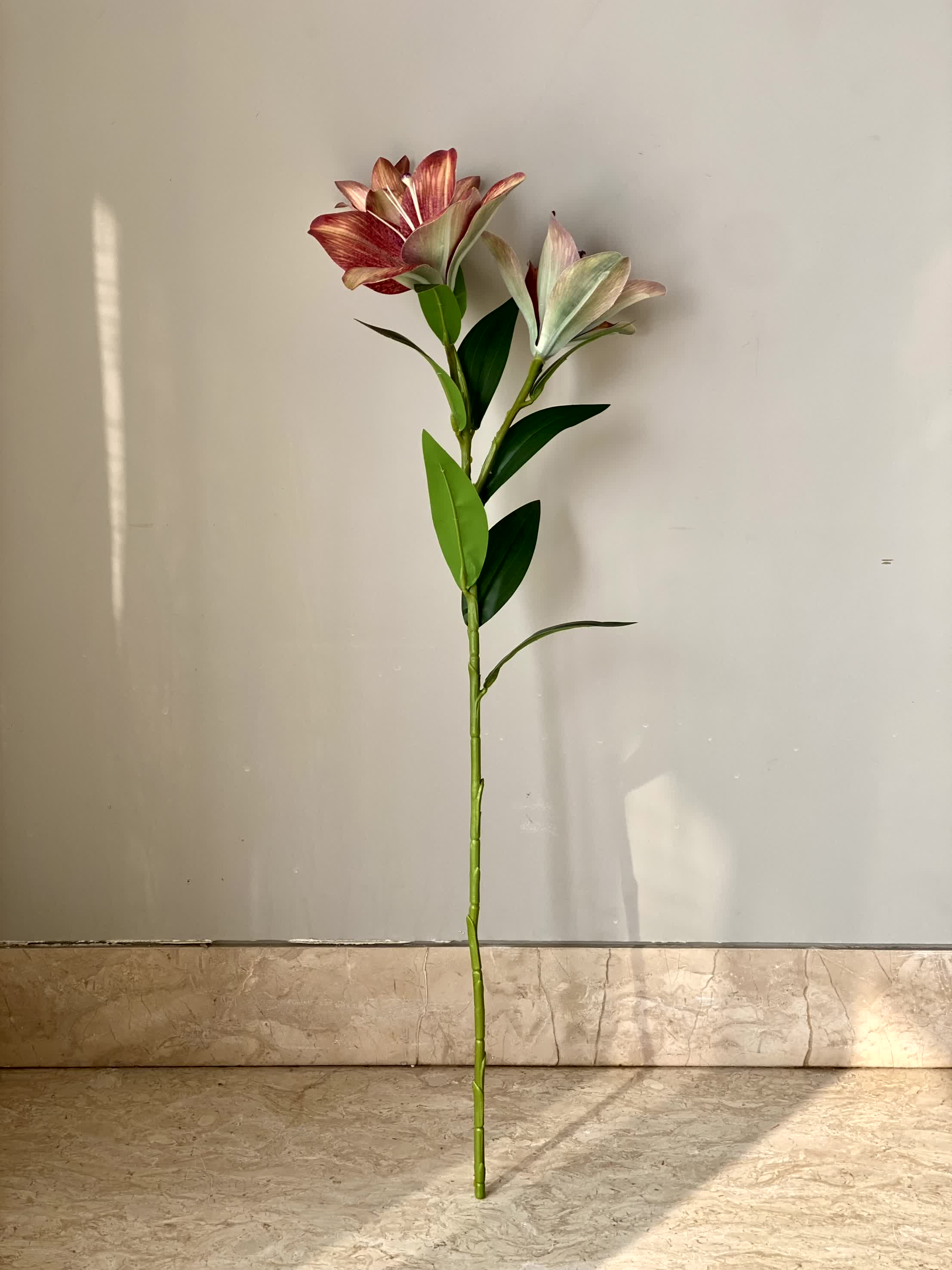 Artificial Rustic Lily Stem (One Stem) - 2 Feet