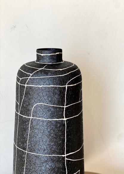 Dune Terra Vase Large - Black