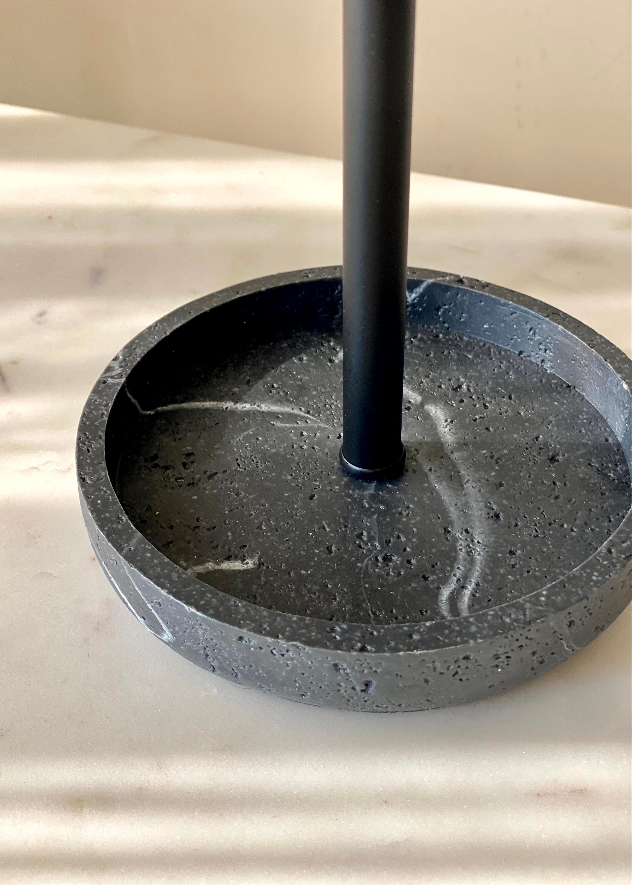 Halo Hand Towel Stand - Black