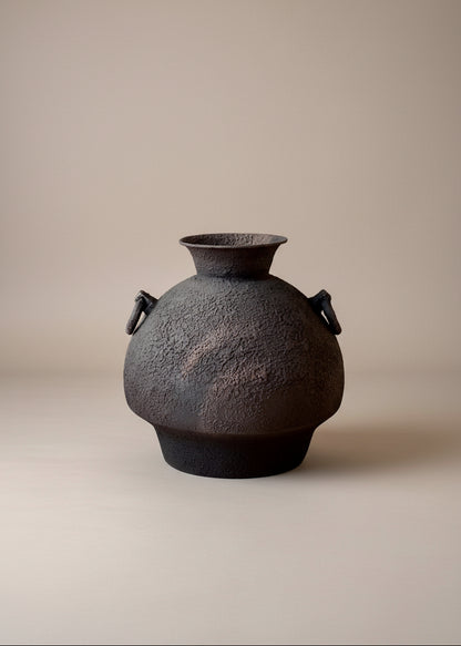 Claystone Amphora Planter