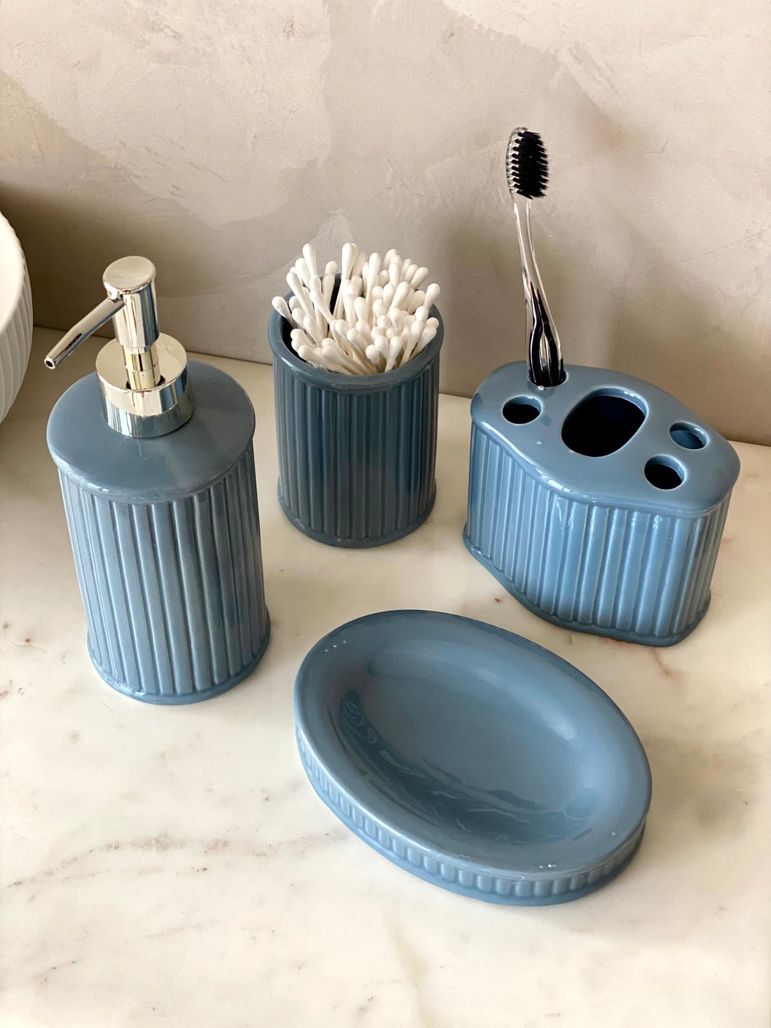 Ashen Bathroom Set - Blue (Set of 4)