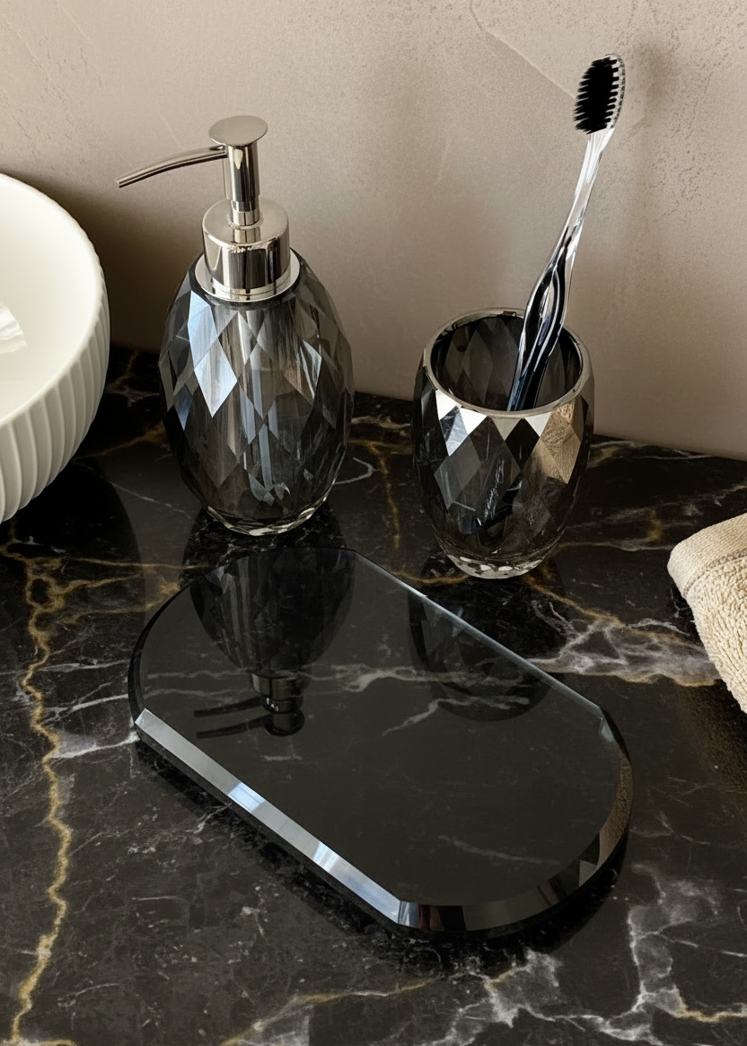 Sundrop Crystal Bathroom Set - Black (Set of 3)