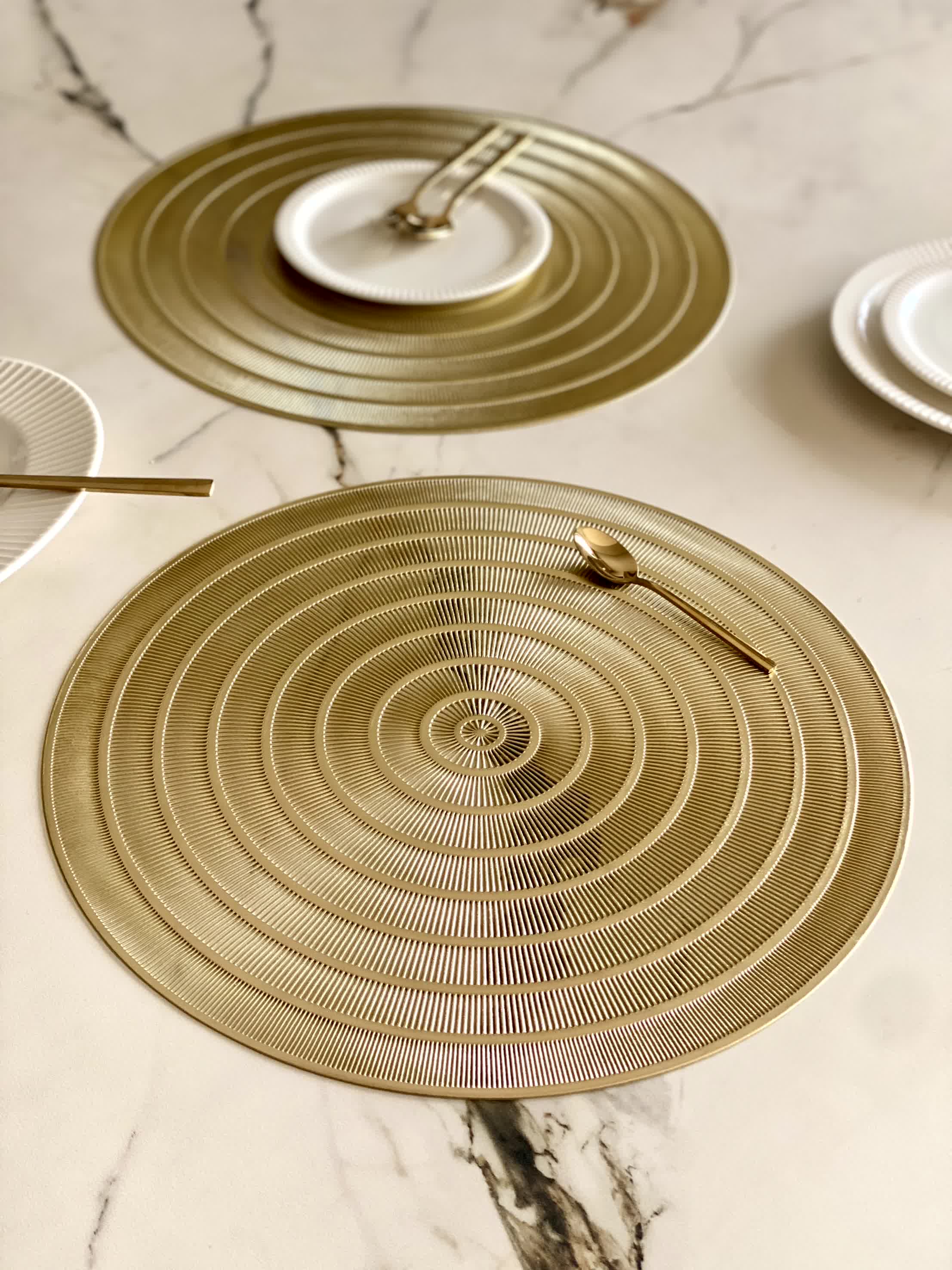 Swirling Table Mats - Set of 6