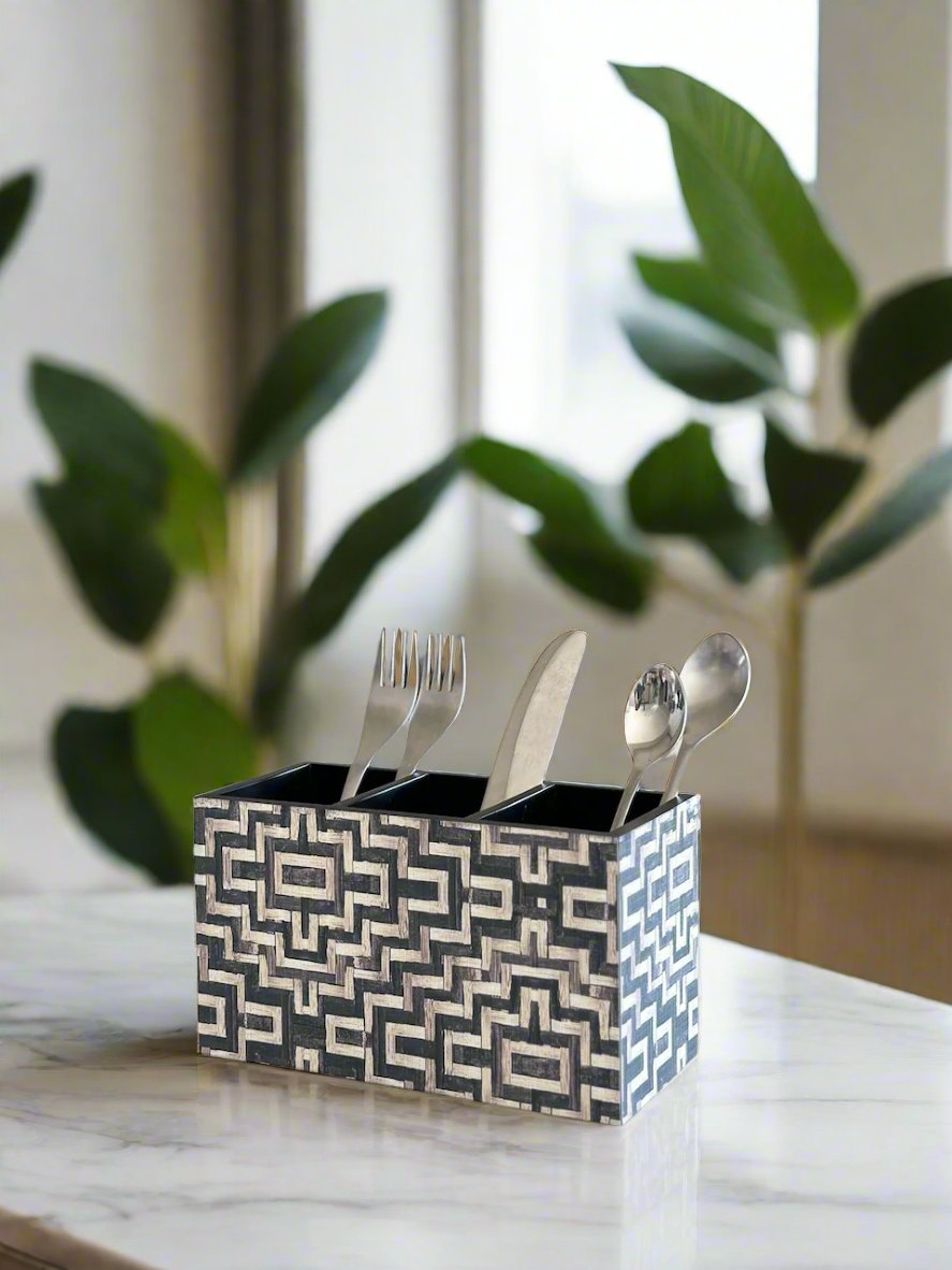 Noir Cutlery Holder