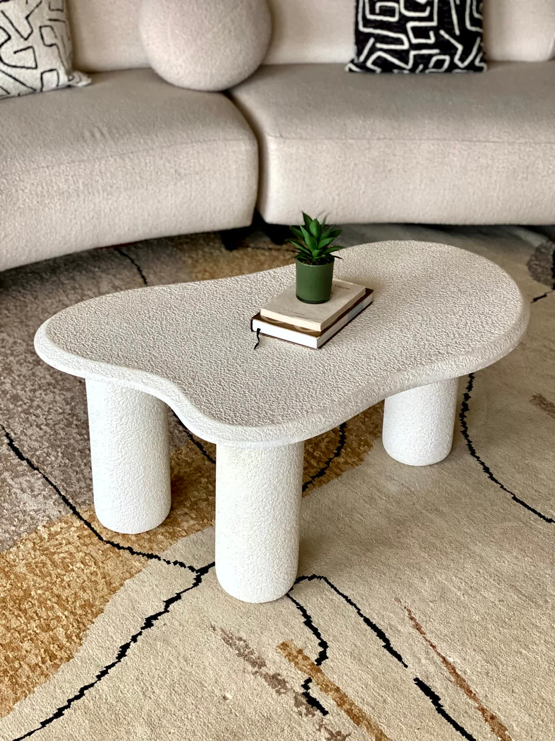 Manhattan Coffee Table - Ivory