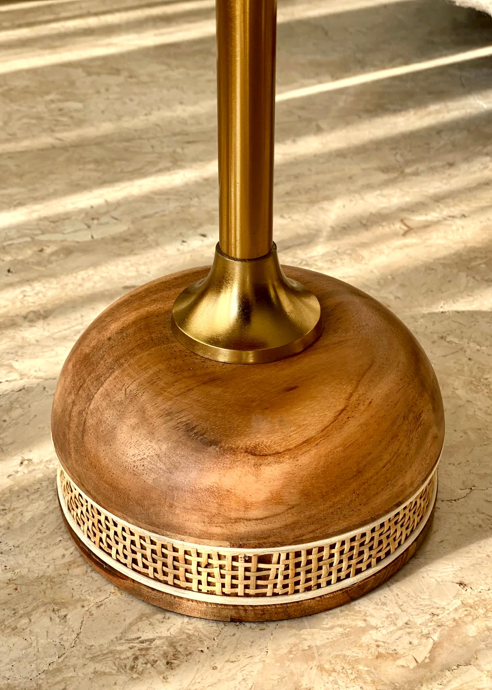 Gulmarg Cane Drink Table