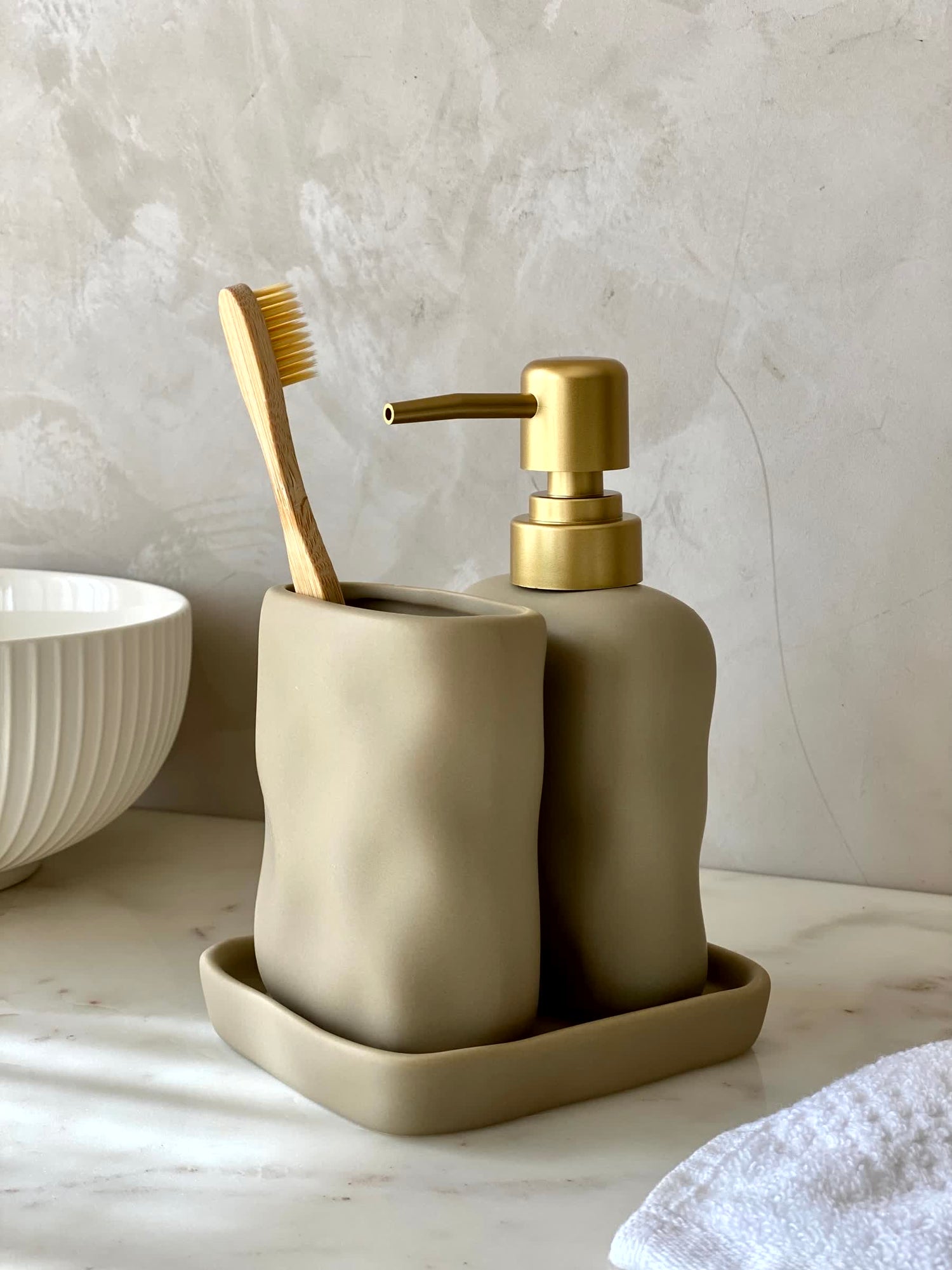 Lucent Bathroom Set - (Set of 3) Beige