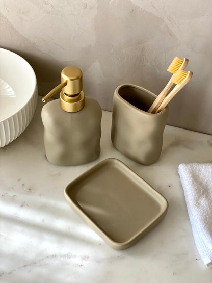 Lucent Bathroom Set - (Set of 3) Beige