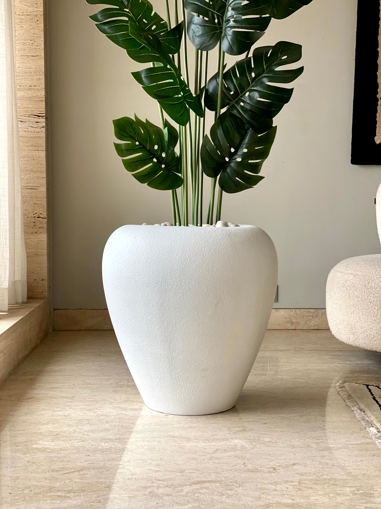 Duch Ivory Planter