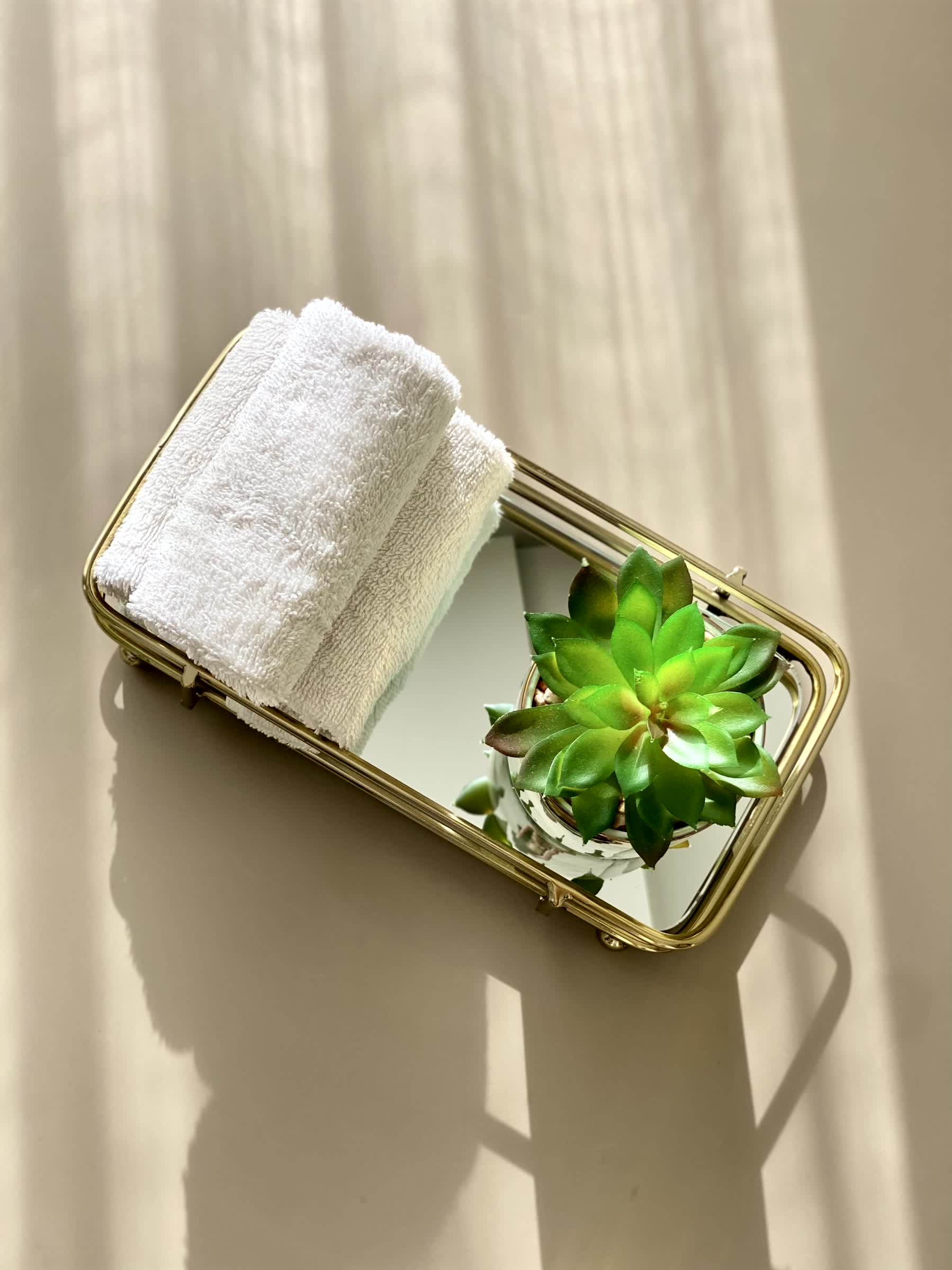 Milan Napkin Mirror Tray - Gold