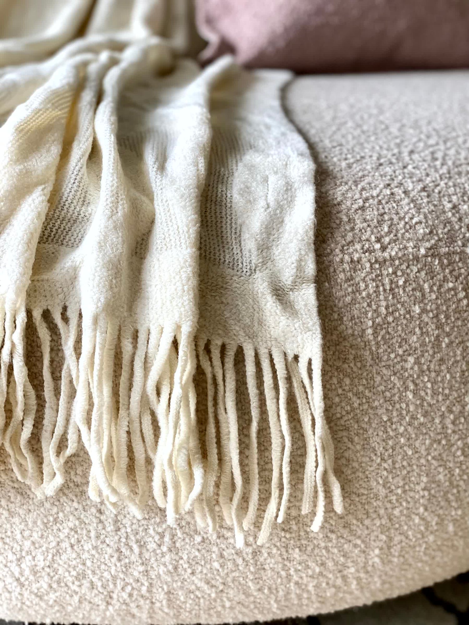 Knitted Throw - Beige