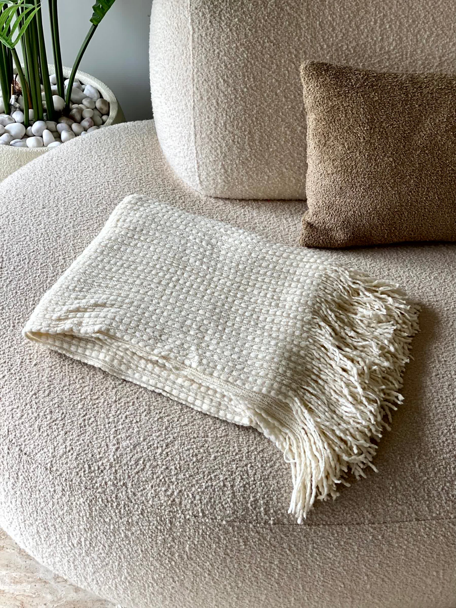 Knitted Cable Throw - Ivory