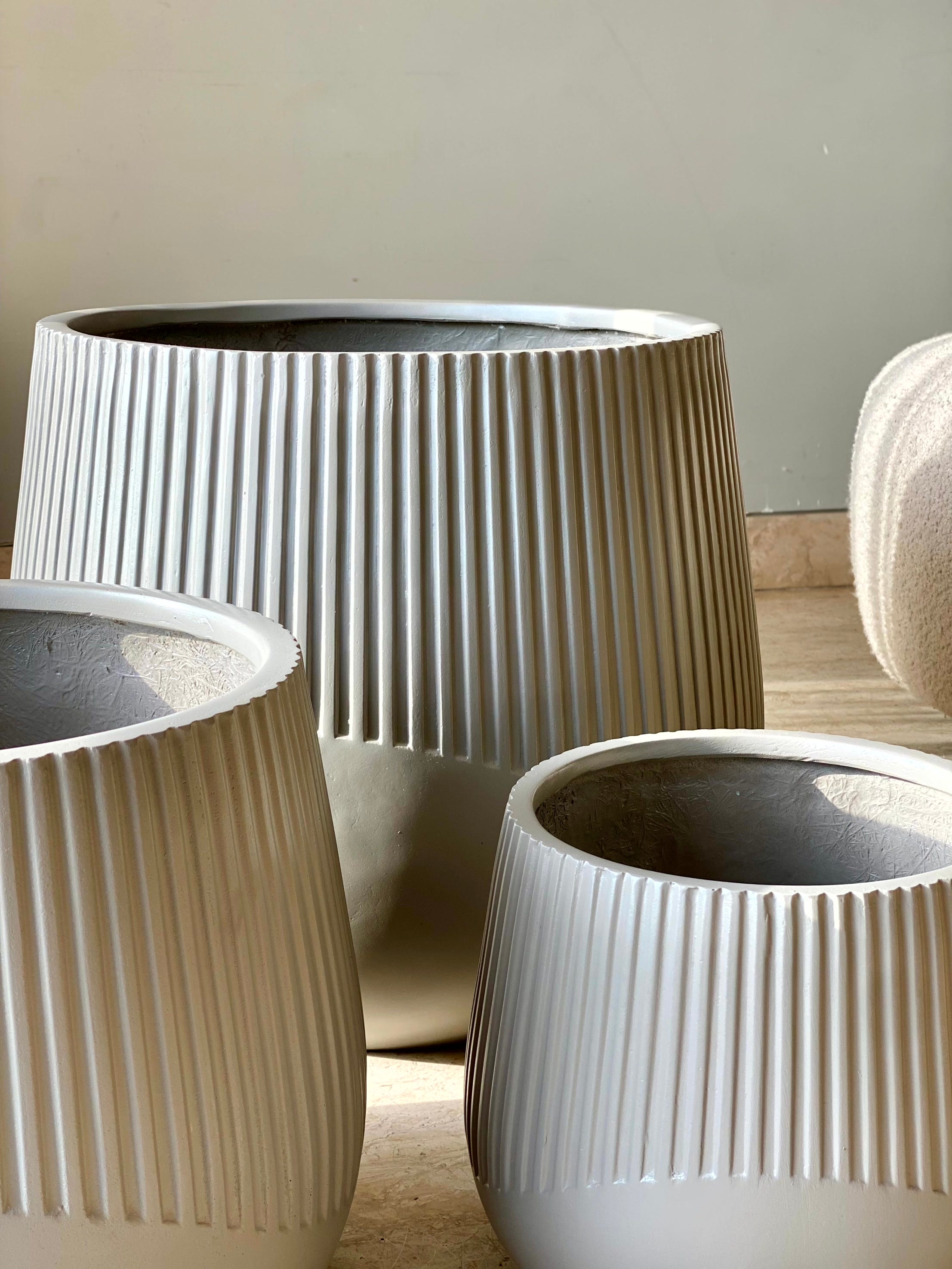 Cassan Planters - Light Grey