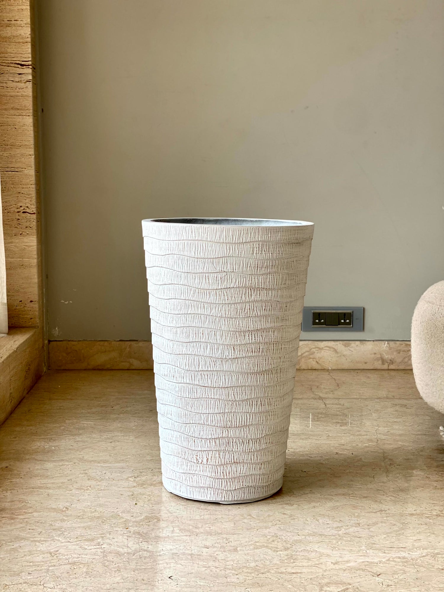 Edena Planters - White